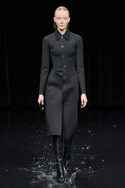 Look 61